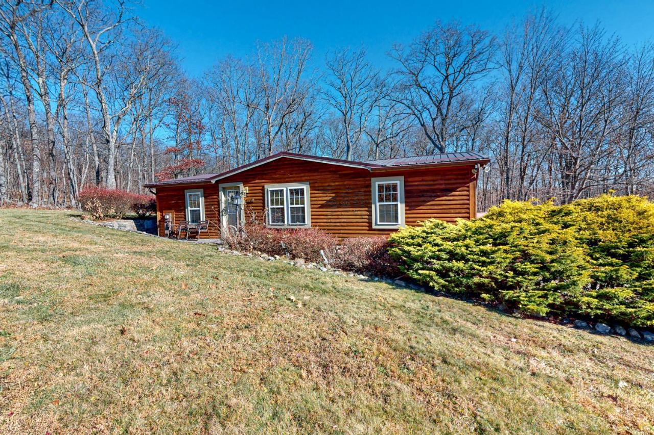 Pine Woods Cabin McHenry Kültér fotó