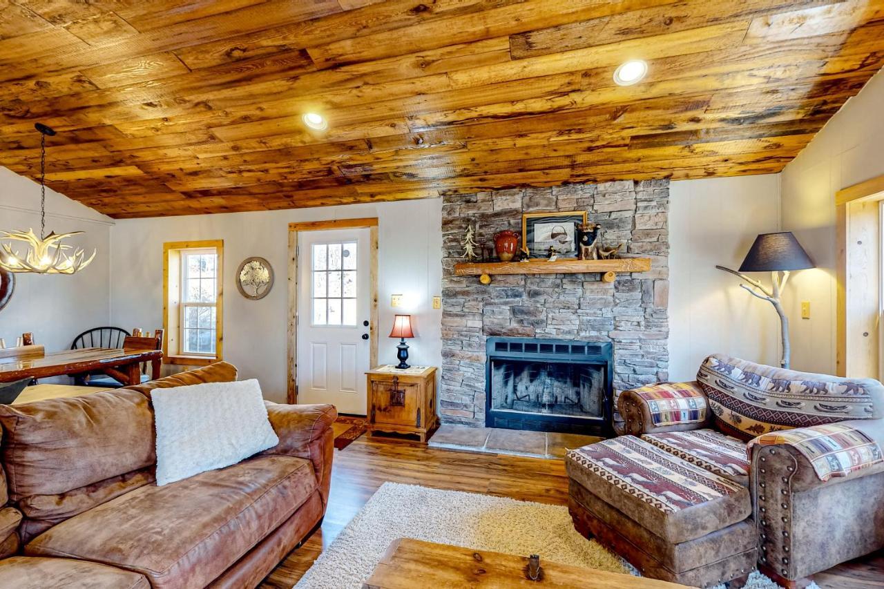 Pine Woods Cabin McHenry Kültér fotó